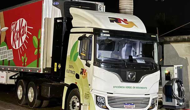 【重卡电动先锋】牛宝体育官网300-400kW重卡充电桩：亮点与应用典范(图3)